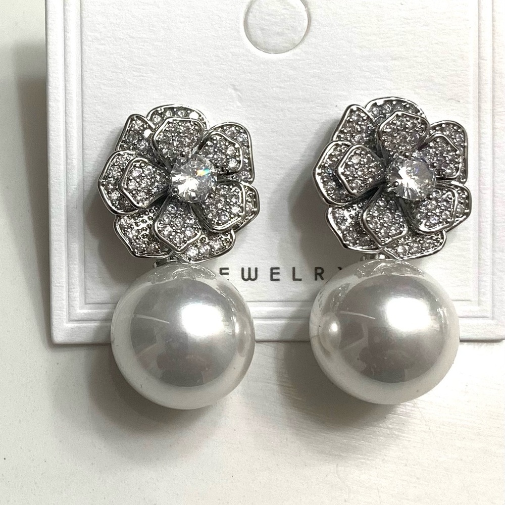 Pearl Earring AAA 8-9 MM Freshwater Pearl Earring Cubic Zirconia With 925 Silver